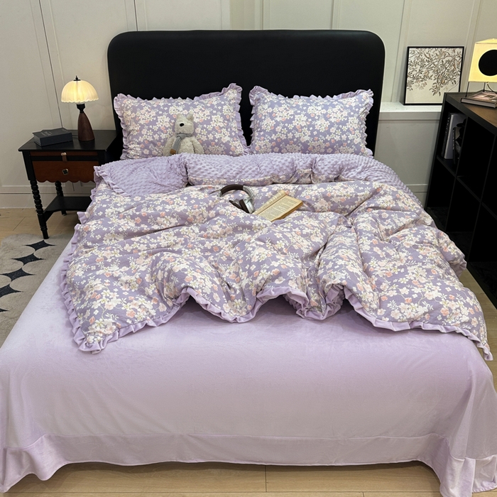 91家纺网 家纺一手货源 找家纺 仟网汇 2025新款保暖舒适棉加绒四件套 紫蔓花开