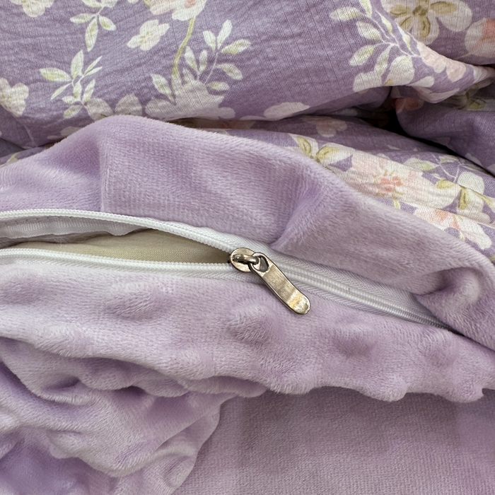 91家纺网 家纺一手货源 找家纺 仟网汇 2025新款保暖舒适棉加绒四件套 紫蔓花开