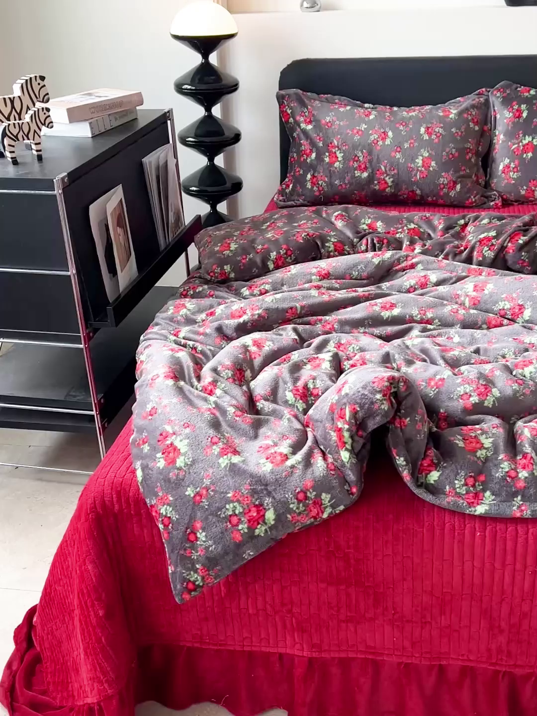 91家纺网 家纺一手货源 找家纺 梦莱斯 2025新款亲肤舒适双面牛奶绒床盖款四件套 妖姬