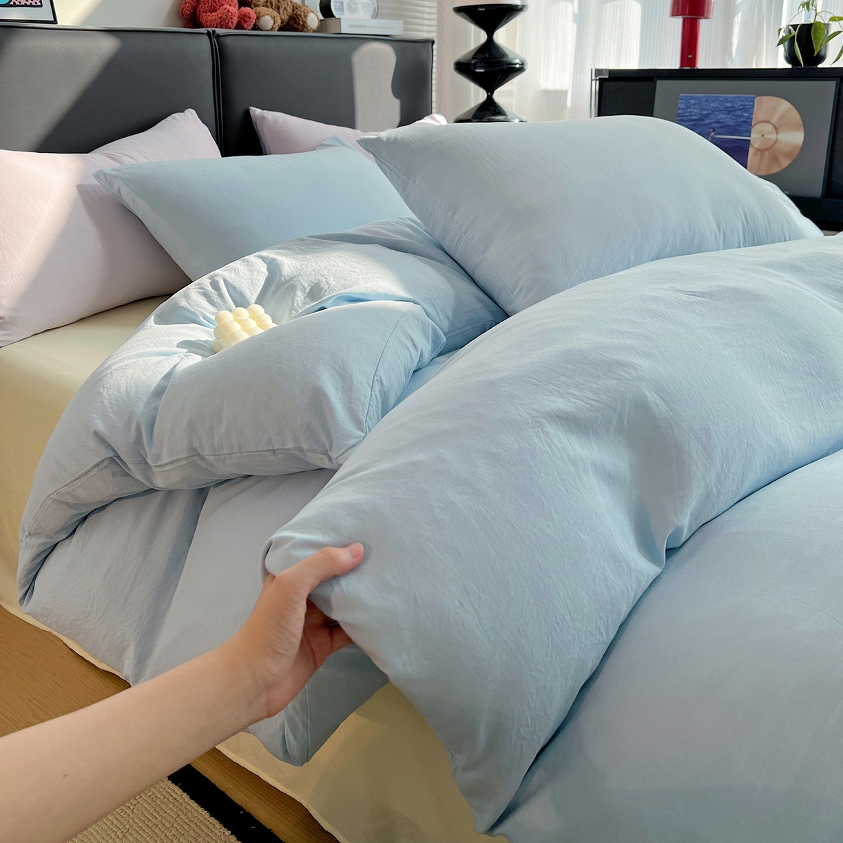 91家纺网 家纺一手货源 找家纺 （总）凯洛奇 2025新款ins北欧风水洗棉柔软褶皱纯色被套四件套