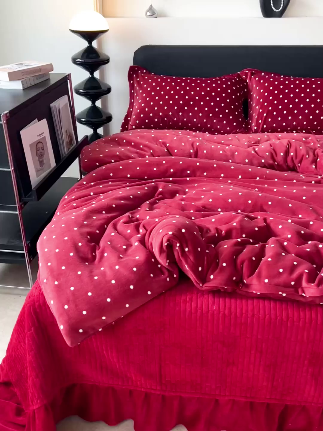 91家纺网 家纺一手货源 找家纺 梦莱斯 2025新款亲肤舒适双面牛奶绒床盖款四件套 丝绒蛋糕