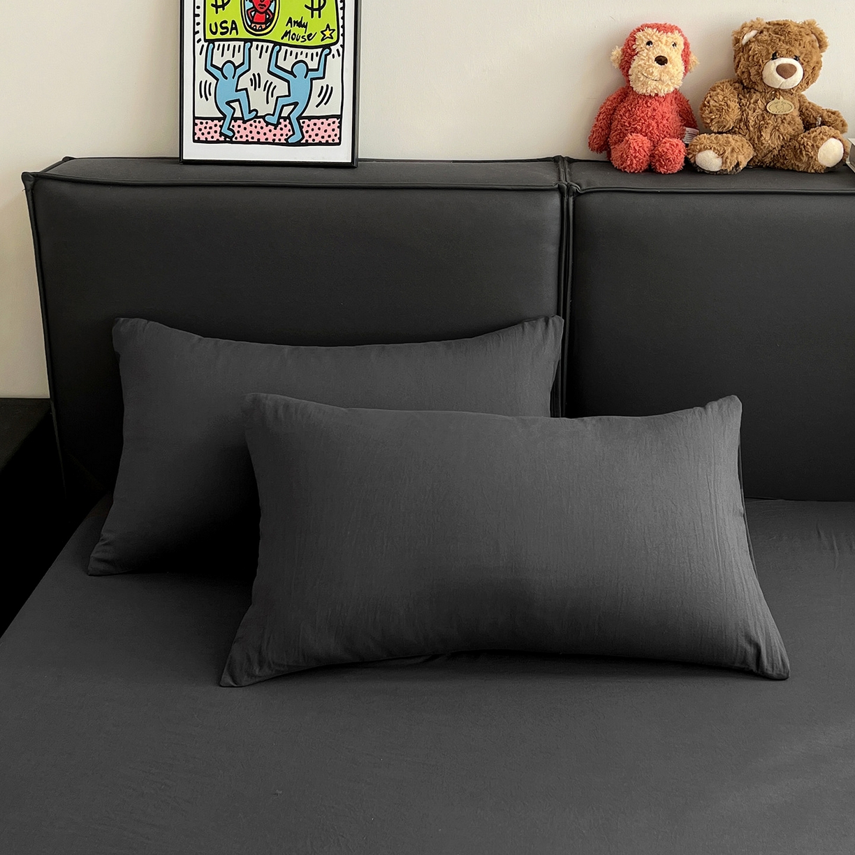 91家纺网 家纺一手货源 找家纺 凯洛奇 2025新款ins北欧风水洗棉柔软褶皱纯色被套四件套 纯色-深灰