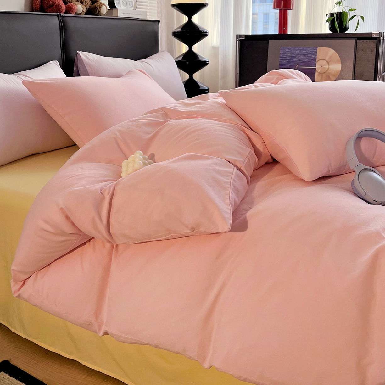 91家纺网 家纺一手货源 找家纺 凯洛奇 2025新款ins北欧风水洗棉柔软褶皱纯色被套四件套 拼色-粉黄