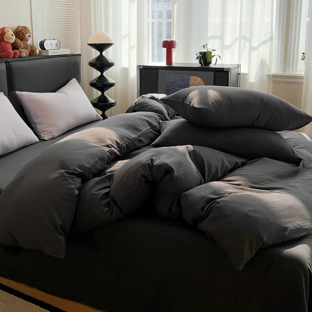 91家纺网 家纺一手货源 找家纺 凯洛奇 2025新款ins北欧风水洗棉柔软褶皱纯色被套四件套 纯色-深灰