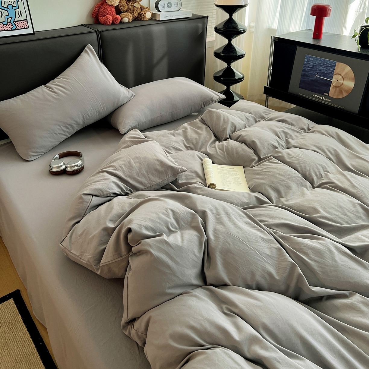 91家纺网 家纺一手货源 找家纺 凯洛奇 2025新款ins北欧风水洗棉柔软褶皱纯色被套四件套 纯色-浅灰