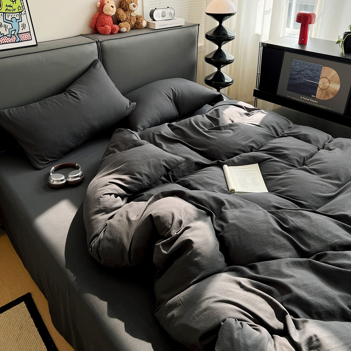 91家纺网 家纺一手货源 找家纺 凯洛奇 2025新款ins北欧风水洗棉柔软褶皱纯色被套四件套 纯色-深灰