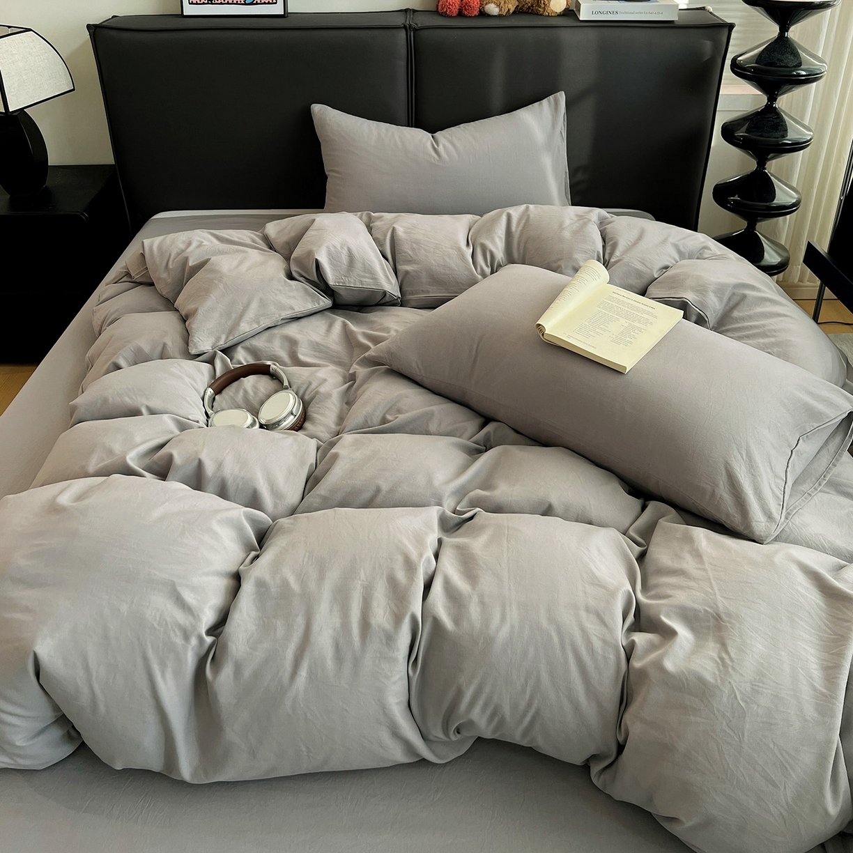 91家纺网 家纺一手货源 找家纺 凯洛奇 2025新款ins北欧风水洗棉柔软褶皱纯色被套四件套 纯色-浅灰