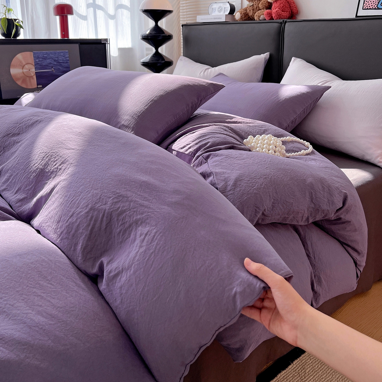 91家纺网 家纺一手货源 找家纺 凯洛奇 2025新款ins北欧风水洗棉柔软褶皱纯色被套四件套 拼色-深紫