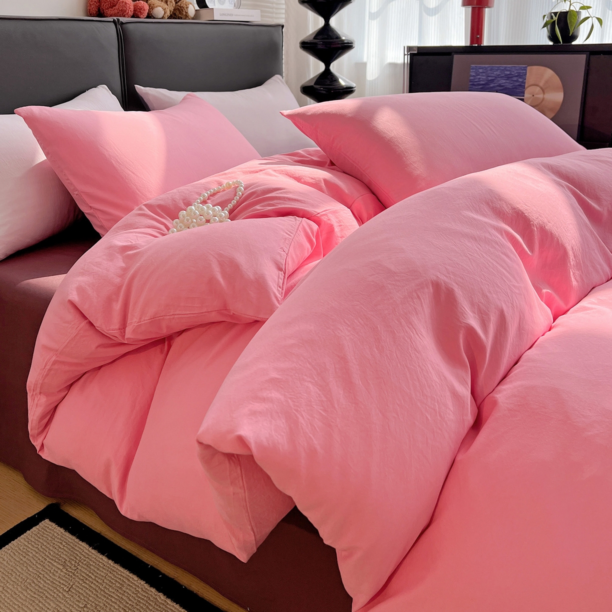 91家纺网 家纺一手货源 找家纺 凯洛奇 2025新款ins北欧风水洗棉柔软褶皱纯色被套四件套 拼色-玫红