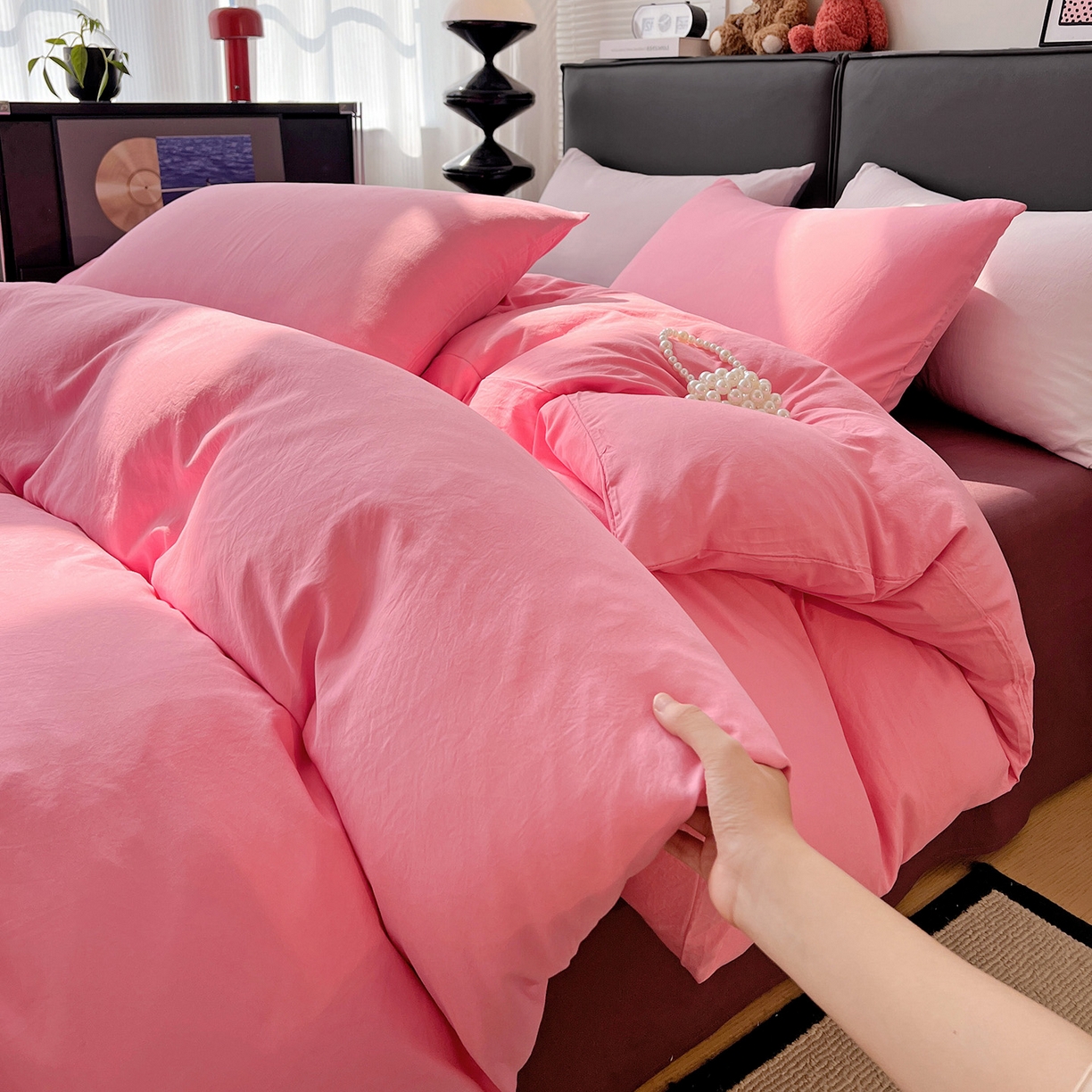 91家纺网 家纺一手货源 找家纺 凯洛奇 2025新款ins北欧风水洗棉柔软褶皱纯色被套四件套 拼色-玫红