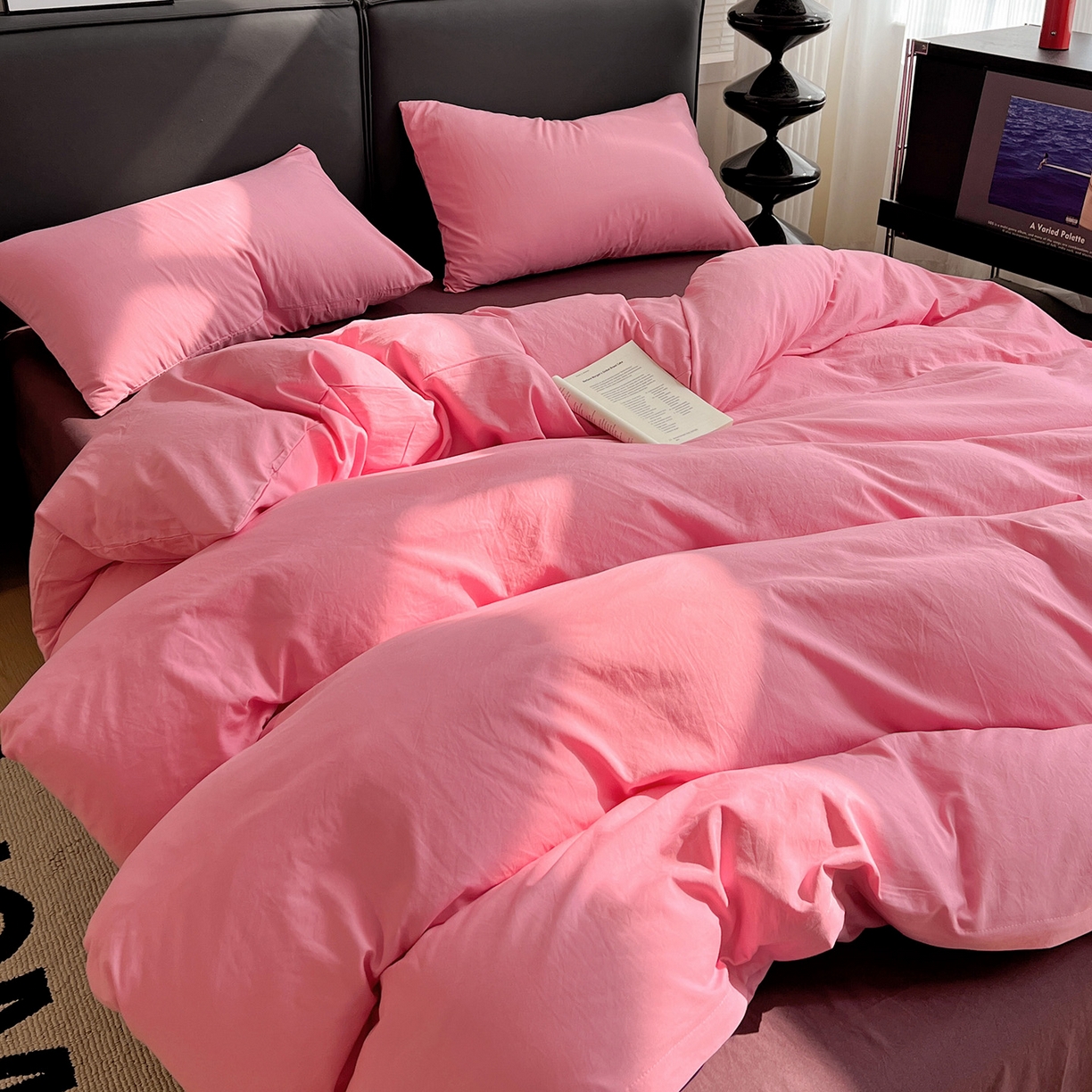91家纺网 家纺一手货源 找家纺 凯洛奇 2025新款ins北欧风水洗棉柔软褶皱纯色被套四件套 拼色-玫红