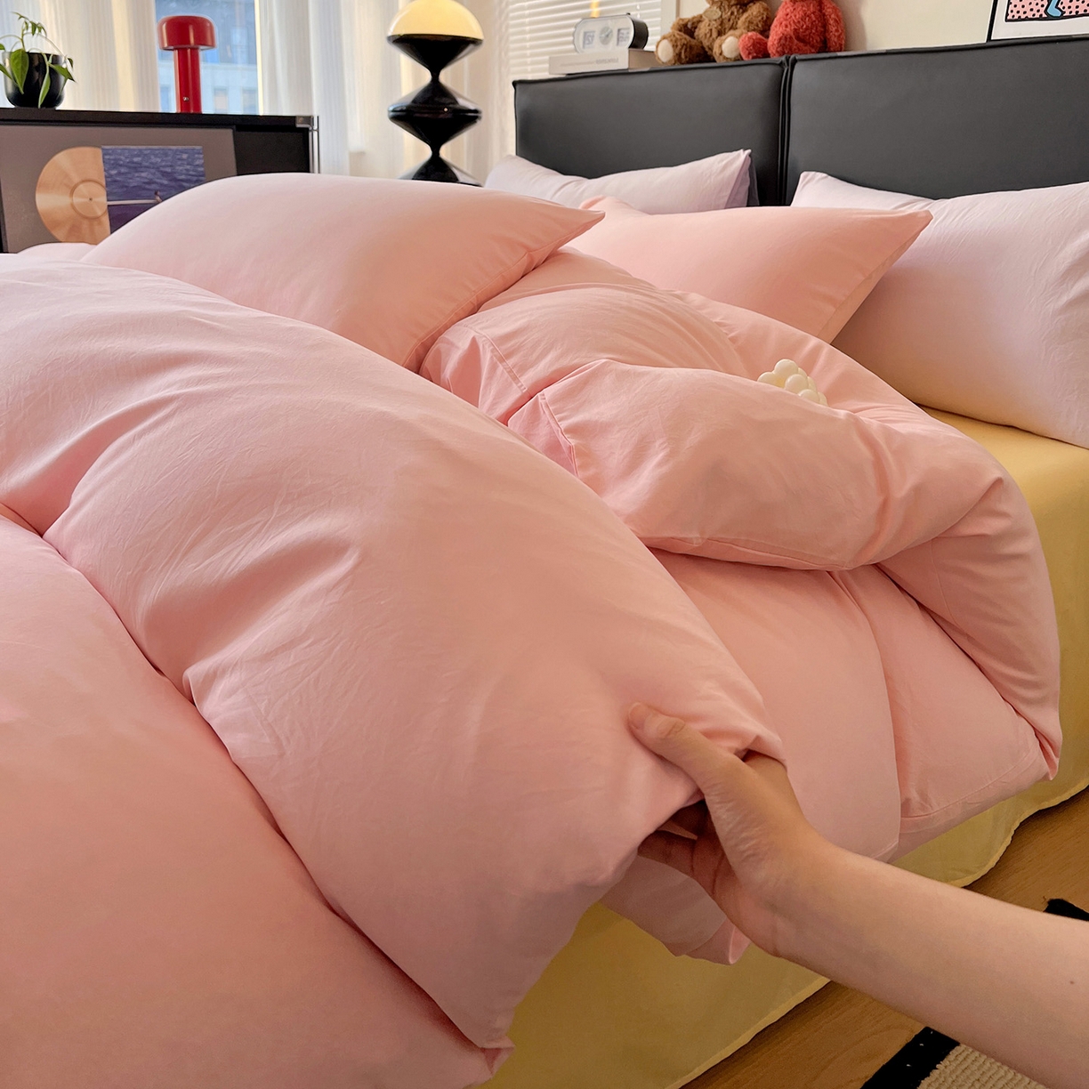 91家纺网 家纺一手货源 找家纺 （总）凯洛奇 2025新款ins北欧风水洗棉柔软褶皱纯色被套四件套