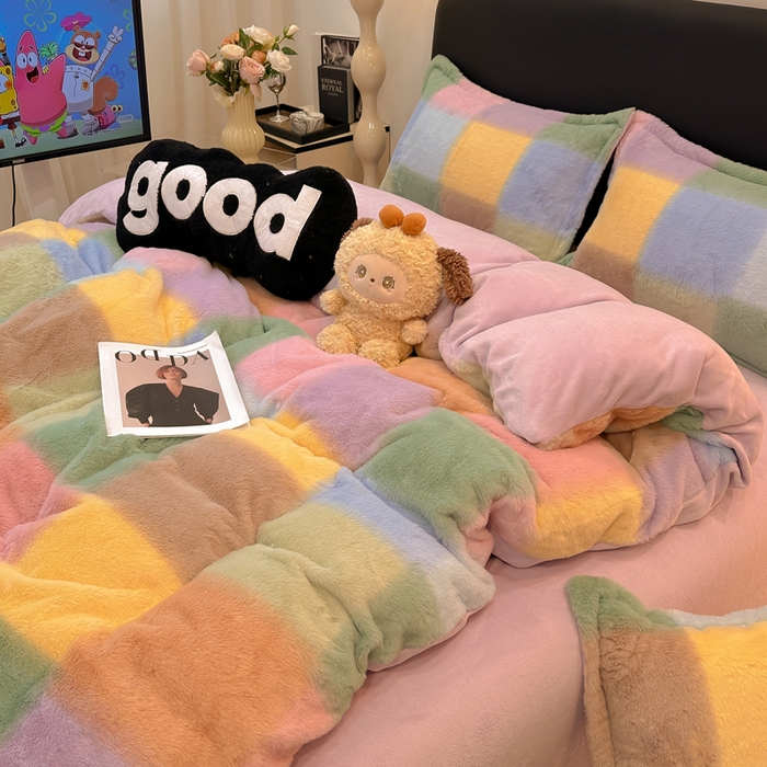 91家纺网 家纺一手货源 找家纺 仟网汇 2025新款兔毛绒印花四件套 马格丽