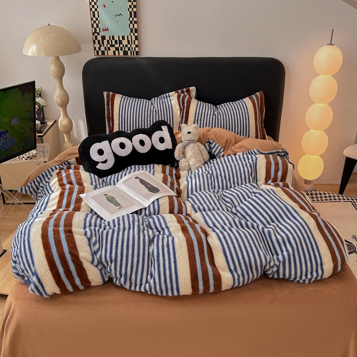 91家纺网 家纺一手货源 找家纺 仟网汇 2025新款兔毛绒印花四件套 英伦时尚