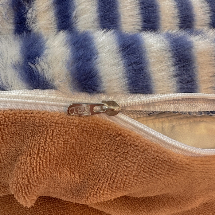 91家纺网 家纺一手货源 找家纺 仟网汇 2025新款兔毛绒印花四件套 英伦时尚