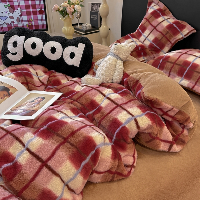 91家纺网 家纺一手货源 找家纺 仟网汇 2025新款兔毛绒印花四件套 魔法学院红