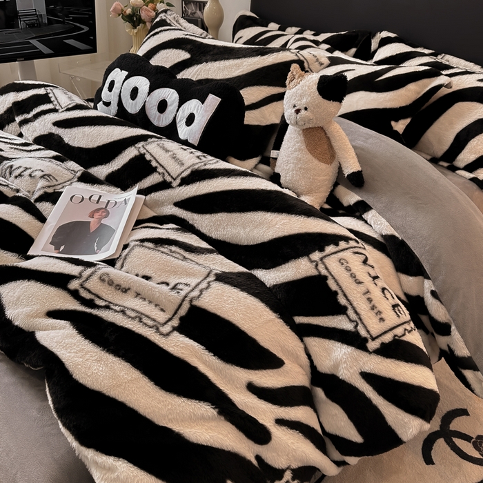 仟网汇 2025新款兔毛绒印花四件套 斑马纹