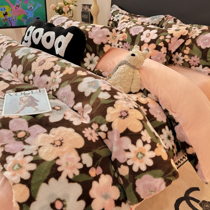 91家纺网 家纺一手货源 找家纺 仟网汇 2025新款兔毛绒印花四件套 晚秋