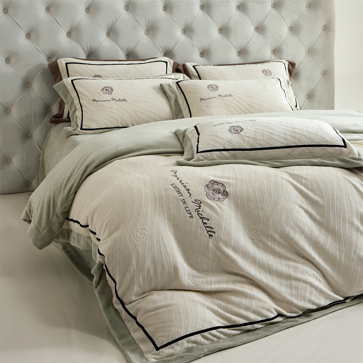 91家纺网 家纺一手货源 找家纺 优悦生活馆 2025新款雕花绒牛奶绒刺绣四件套-山茶花语 山茶花语-绿