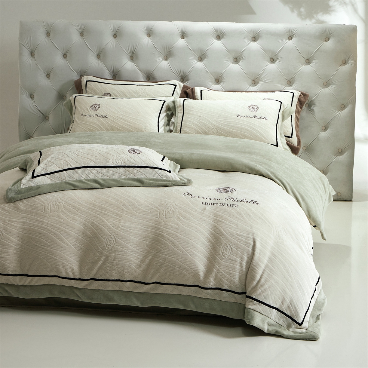 91家纺网 家纺一手货源 找家纺 优悦生活馆 2025新款雕花绒牛奶绒刺绣四件套-山茶花语 山茶花语-绿