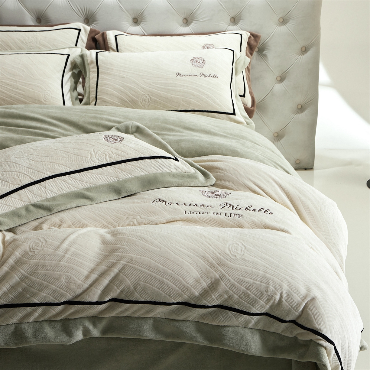 91家纺网 家纺一手货源 找家纺 优悦生活馆 2025新款雕花绒牛奶绒刺绣四件套-山茶花语 山茶花语-绿