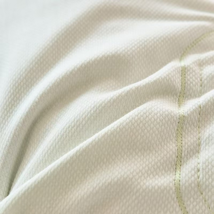 91家纺网 家纺一手货源 找家纺 （总）剑桥枕业 2025新款小可艾定型护颈枕芯亲子款羽丝柔软枕儿童学生成人规格