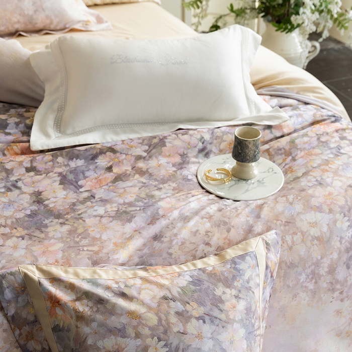 91家纺网 家纺一手货源 找家纺 黑白森林 2025新款高支天丝棉磨毛数码印花四件套 浪漫满屋-驼