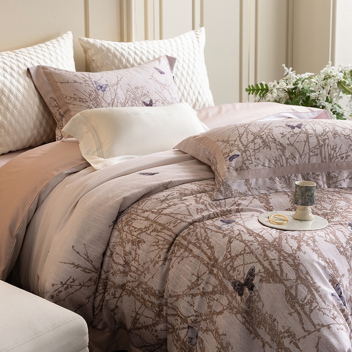 91家纺网 家纺一手货源 找家纺 黑白森林 2025新款高支天丝棉磨毛数码印花四件套 竹影-粉