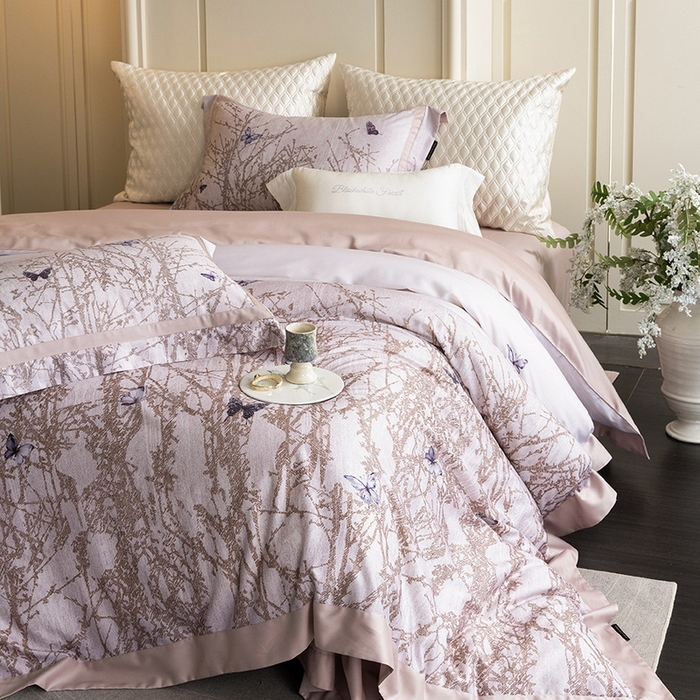 91家纺网 家纺一手货源 找家纺 黑白森林 2025新款高支天丝棉磨毛数码印花四件套 竹影-粉