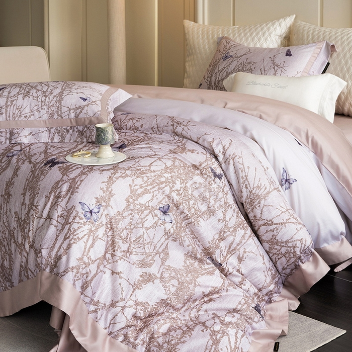 91家纺网 家纺一手货源 找家纺 黑白森林 2025新款高支天丝棉磨毛数码印花四件套 竹影-粉