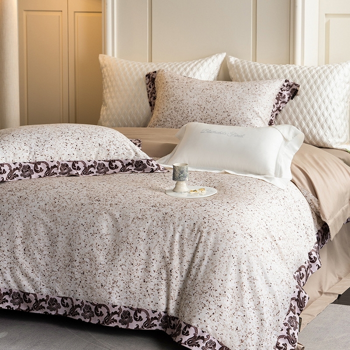 91家纺网 家纺一手货源 找家纺 黑白森林 2025新款高支天丝棉磨毛数码印花四件套 洛可可-咖