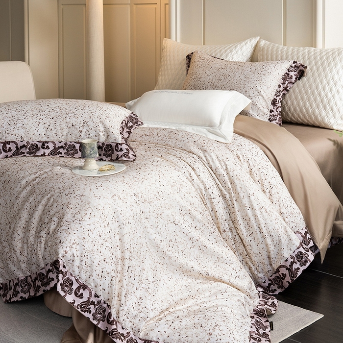 91家纺网 家纺一手货源 找家纺 黑白森林 2025新款高支天丝棉磨毛数码印花四件套 洛可可-咖