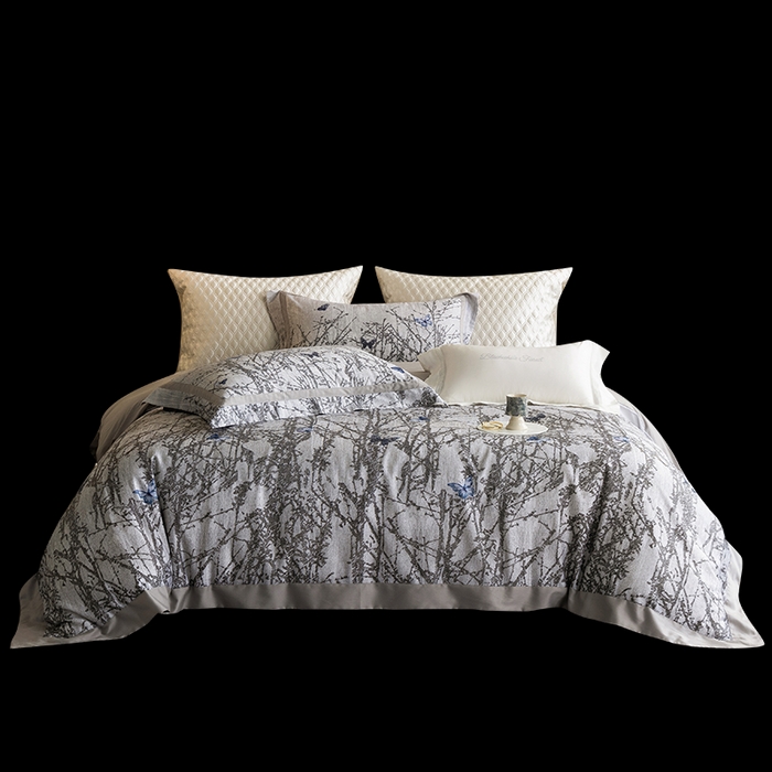 91家纺网 家纺一手货源 找家纺 黑白森林 2025新款高支天丝棉磨毛数码印花四件套 竹影-灰