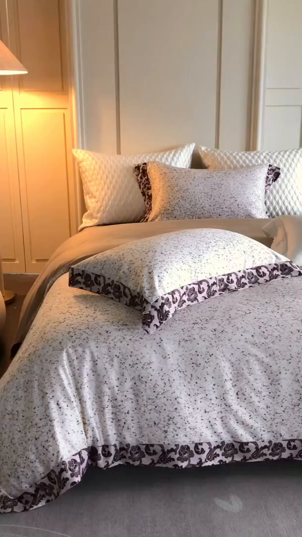 91家纺网 家纺一手货源 找家纺 黑白森林 2025新款高支天丝棉磨毛数码印花四件套 洛可可-咖