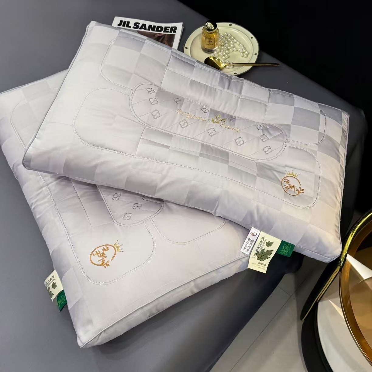 91家纺网 家纺一手货源 找家纺 （总）剑桥枕业 2025新款大格子提花决明子枕头定型护颈枕芯