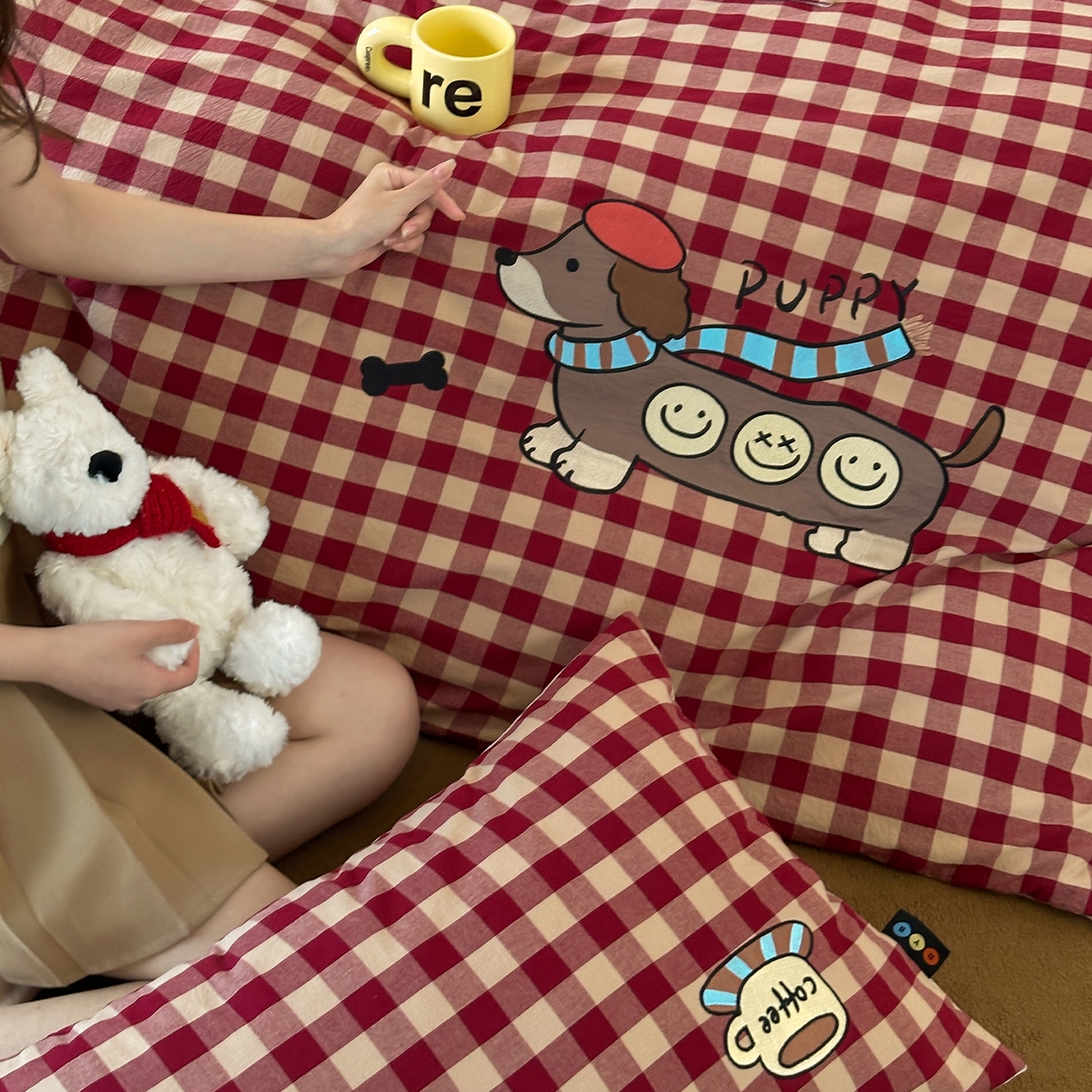 91家纺网 家纺一手货源 找家纺 （总）RYB红黄兰 2025新款设计师原创A面全棉色织水洗棉+B面婴儿绒贴布绣四件套