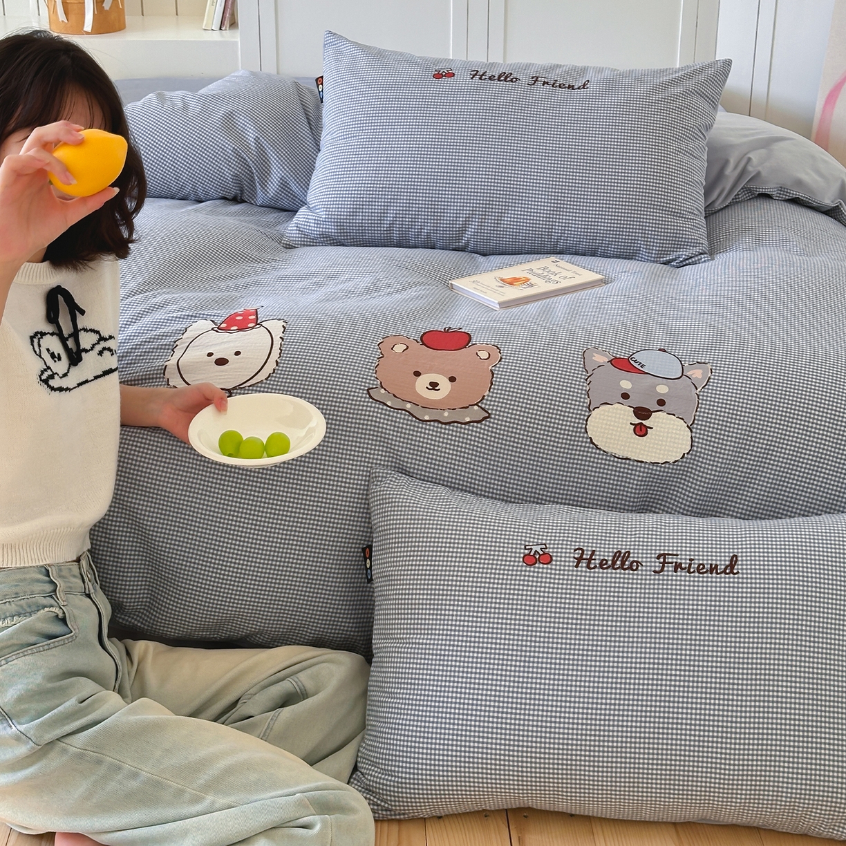 91家纺网 家纺一手货源 找家纺 （总）RYB红黄兰 2025新款设计师原创A面全棉色织水洗棉+B面婴儿绒贴布绣四件套