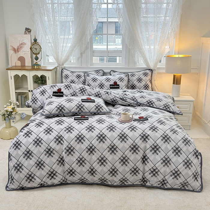 91家纺网 家纺一手货源 找家纺 （总）茗婷家纺 2025新款牛奶绒防水被套床单枕套四件套图供跨境外贸