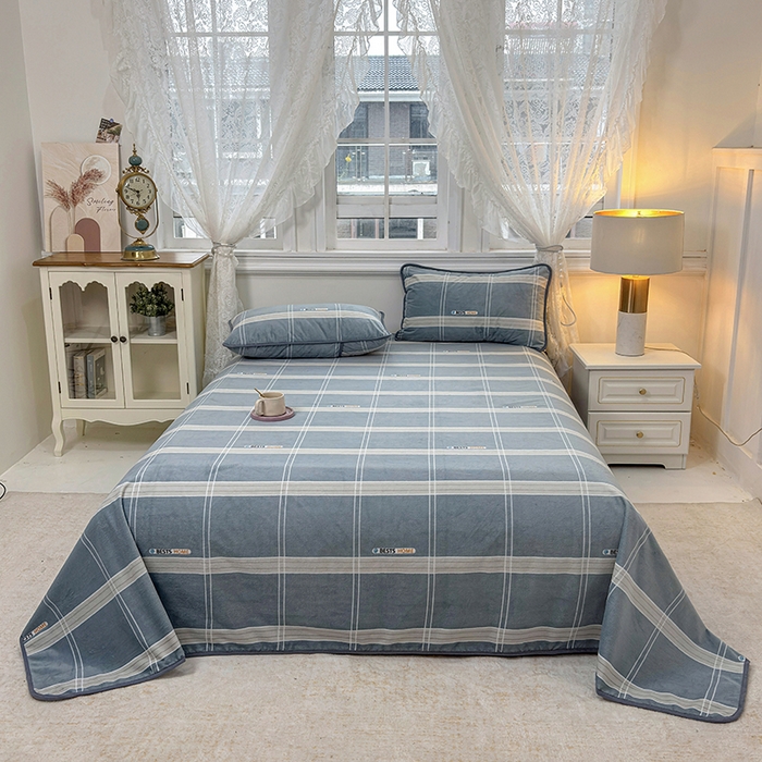 91家纺网 家纺一手货源 找家纺 茗婷家纺 2025新款牛奶绒防水被套床单枕套四件套图供跨境外贸 灰格子