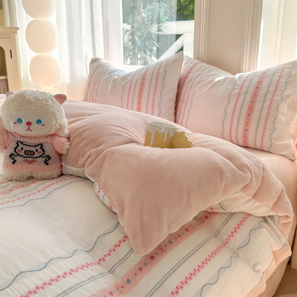 91家纺网 家纺一手货源 找家纺 （总）灰鲸 2025新款A版全棉色织提花B版牛奶绒四件套系列