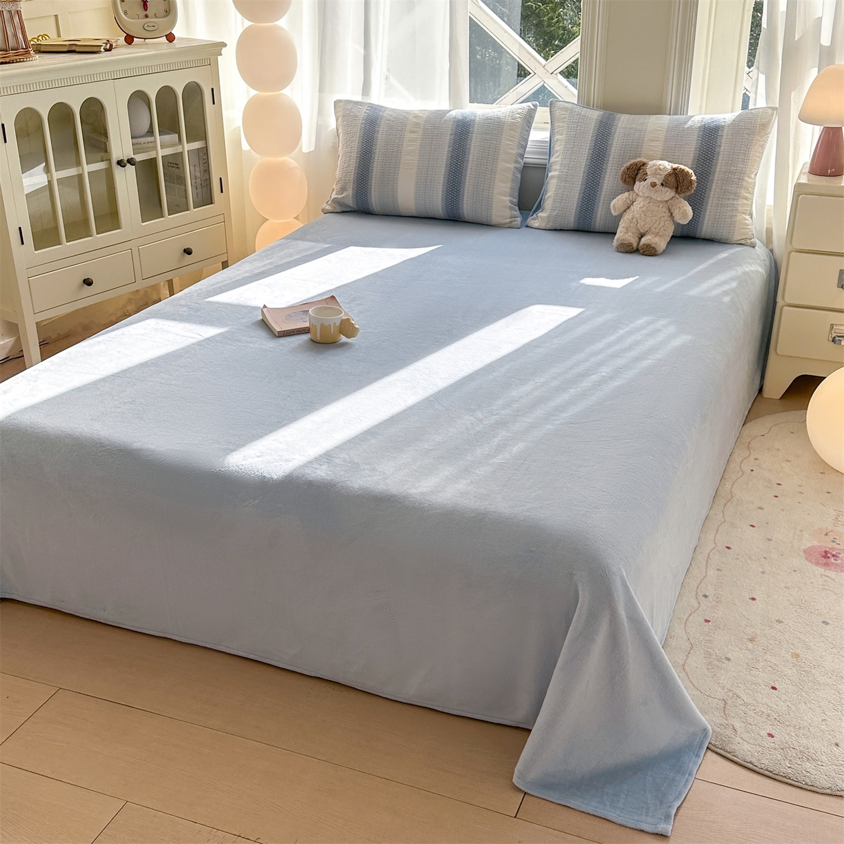 91家纺网 家纺一手货源 找家纺 灰鲸 2025新款A版全棉色织提花B版牛奶绒四件套系列 棉+绒-泛歌蓝