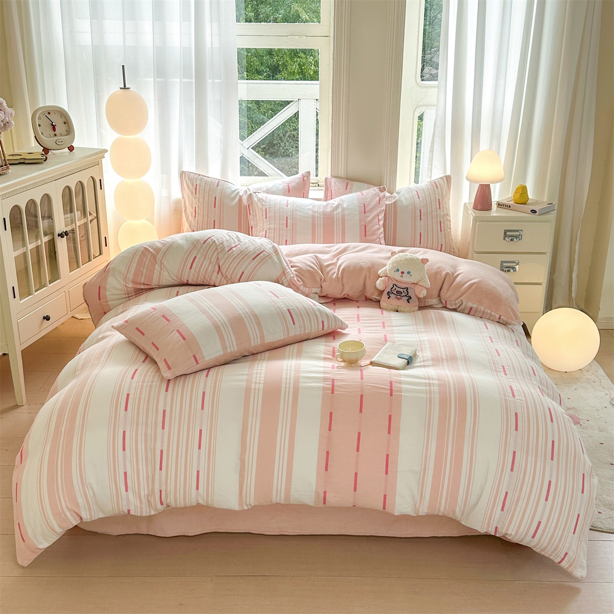 91家纺网 家纺一手货源 找家纺 灰鲸 2025新款A版全棉色织提花B版牛奶绒四件套系列 棉+绒-速写粉