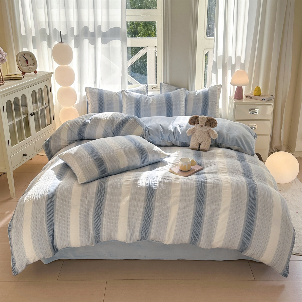 91家纺网 家纺一手货源 找家纺 灰鲸 2025新款A版全棉色织提花B版牛奶绒四件套系列 棉+绒-泛歌蓝