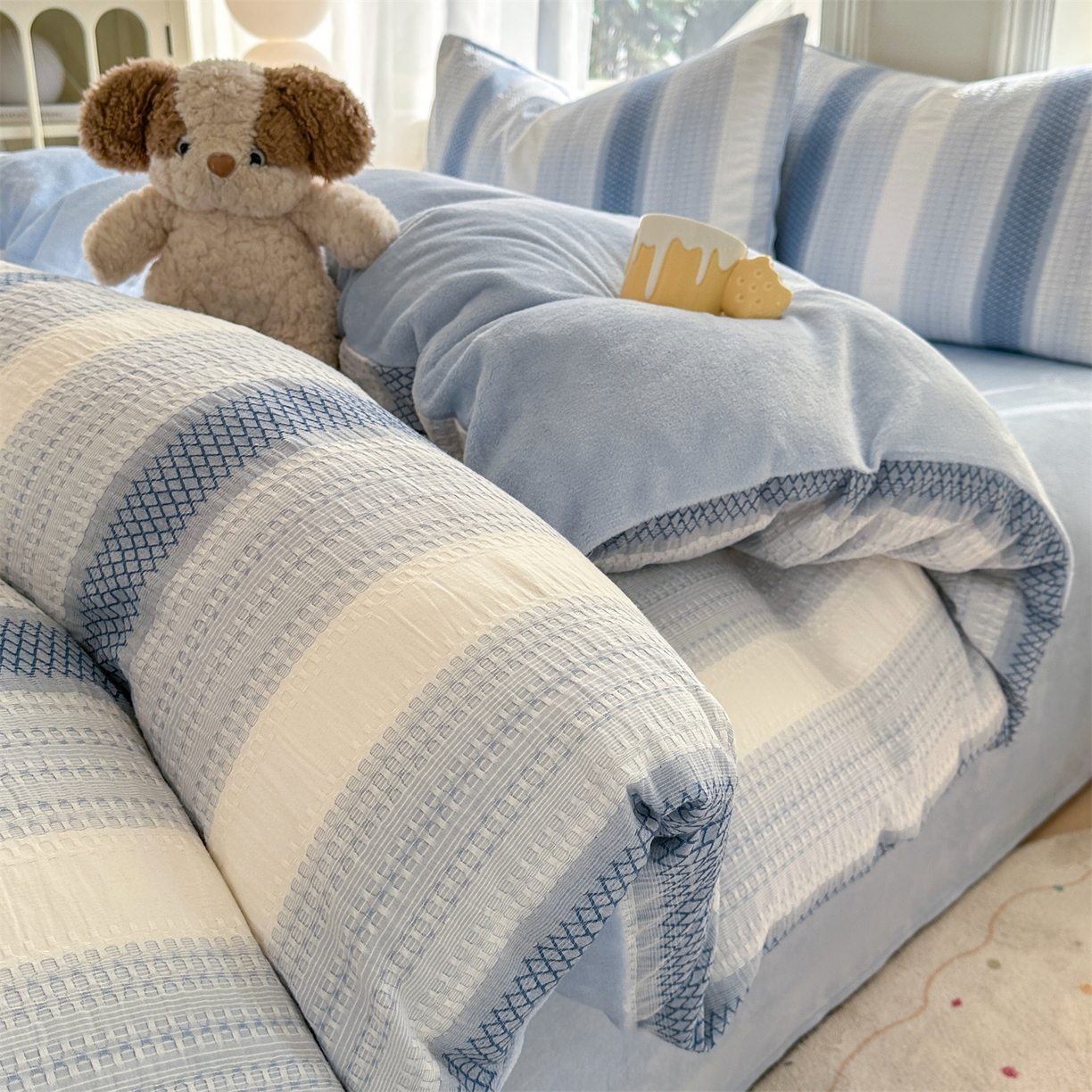 灰鲸 2025新款A版全棉色织提花B版牛奶绒四件套系列 棉+绒-泛歌蓝