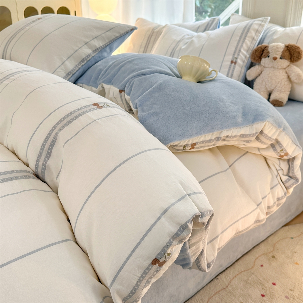 灰鲸 2025新款A版全棉色织提花B版牛奶绒四件套系列 棉+绒-樱诺蓝