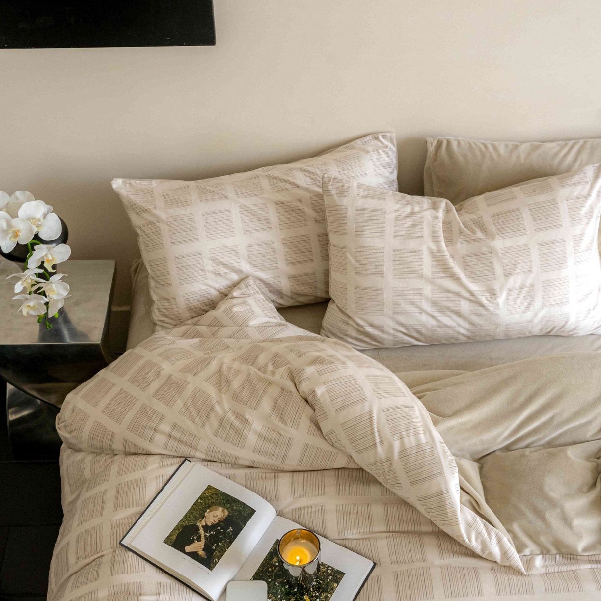 91家纺网 家纺一手货源 找家纺 ONE TWO ONE 121 2025新款轻奢新法式德芙绒宝宝绒婴儿绒短毛绒牛奶绒四件套床单被套-明日日记 明亮日记-奶杏