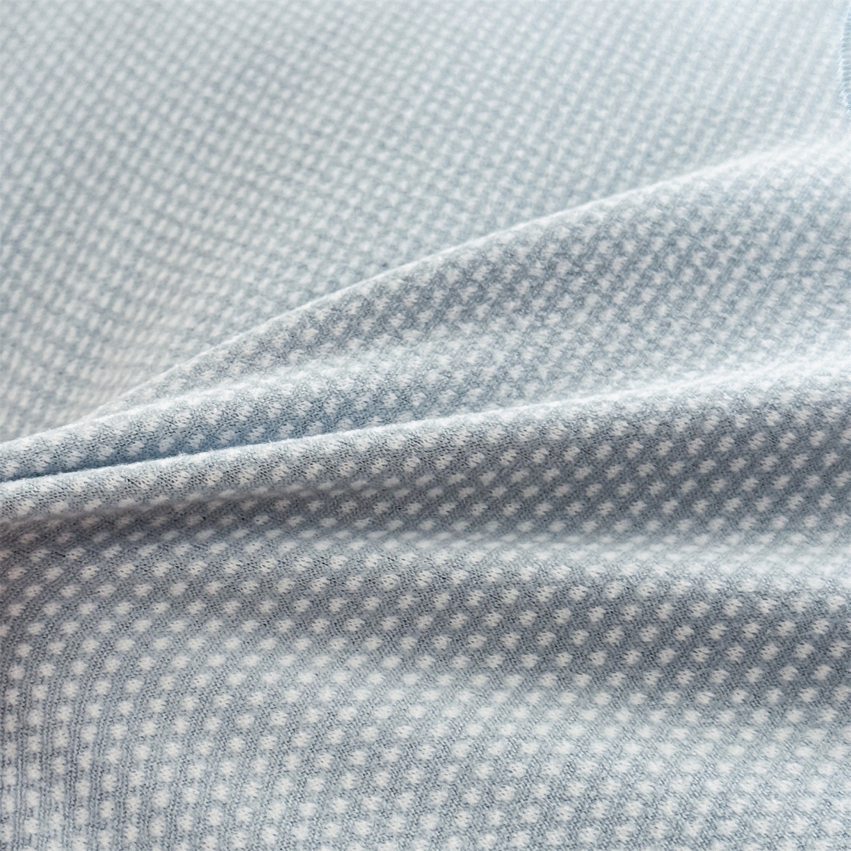 91家纺网 家纺一手货源 找家纺 麦肯锡  2025新款暖绒猫咪刺绣荞麦枕枕头枕芯 淡蓝