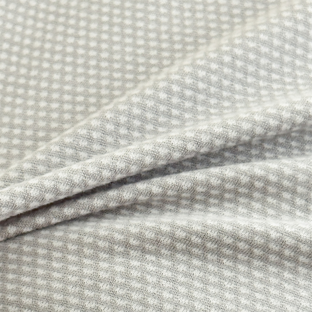 91家纺网 家纺一手货源 找家纺 麦肯锡  2025新款暖绒猫咪刺绣荞麦枕枕头枕芯 浅灰