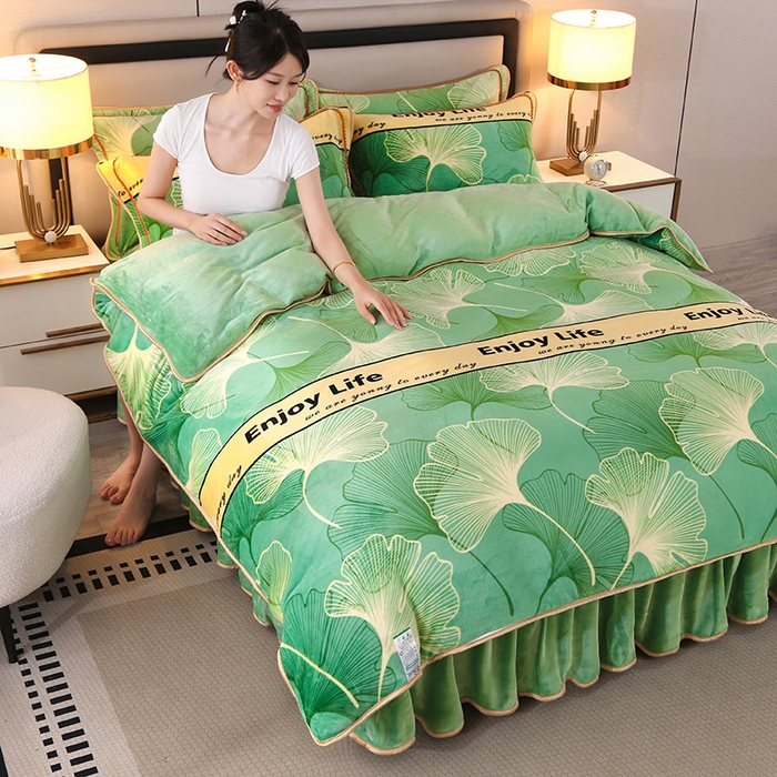 91家纺网 家纺一手货源 找家纺 （总）栩裕纺织 2025新款230高克重牛奶绒法莱绒印花四件套-直播热款8斤半