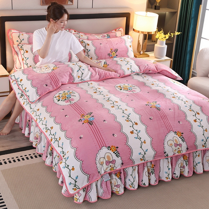 91家纺网 家纺一手货源 找家纺 （总）栩裕纺织 2025新款230高克重牛奶绒法莱绒印花四件套-直播热款8斤半